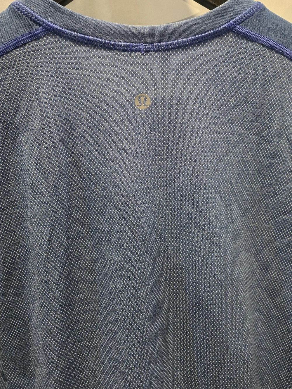 Lululemon Metal Vent Tech Shirt - Picture 3 of 3